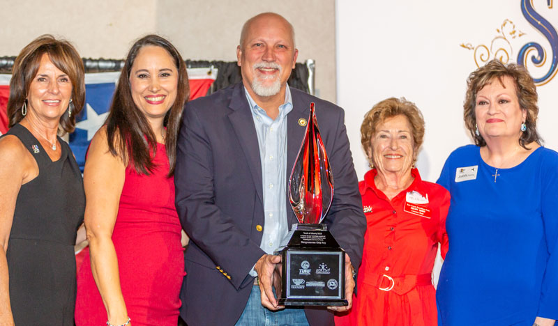 Chip Roy receives award